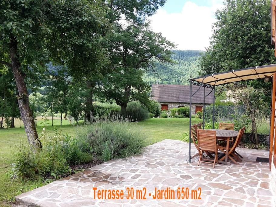 Grange En Pierres. Grand Jardin Et Belle Vue Saurat Exterior foto